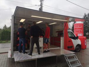 Camion podium 3 en situation